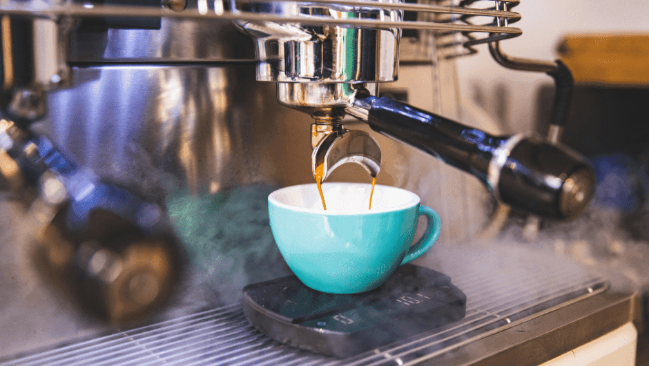 What is the best coffee-water ratio for brewing coffee?