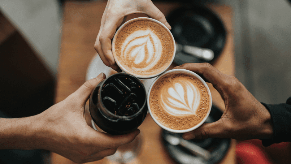 WHY YOU SHOULD DRINK COFFEE WHEN YOU'RE IN ITALY