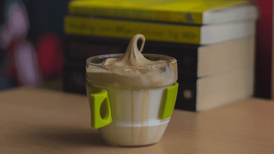 How to prepare water coffee creamer
