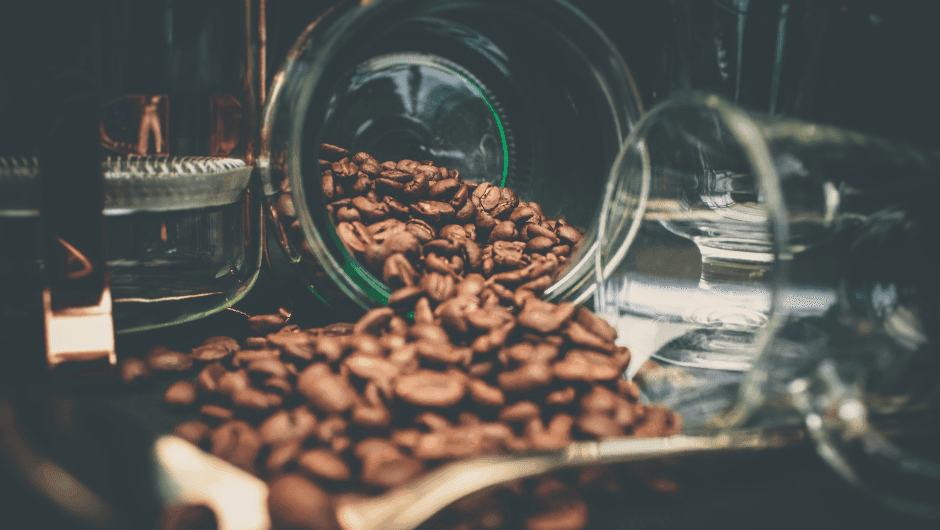 Refrigerator or no refrigerator? False myths and truths about coffee storage