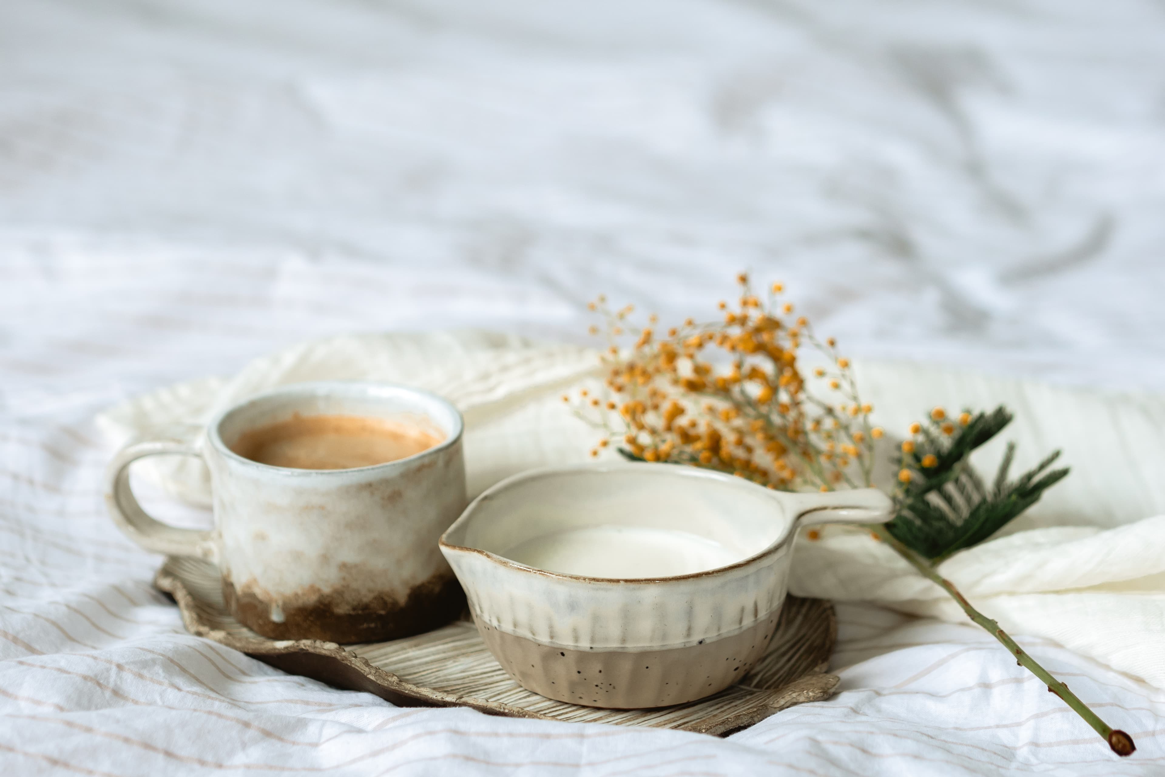 Café con leche, the delicious spanish coffee beverage - Cafe con Leche recipe
