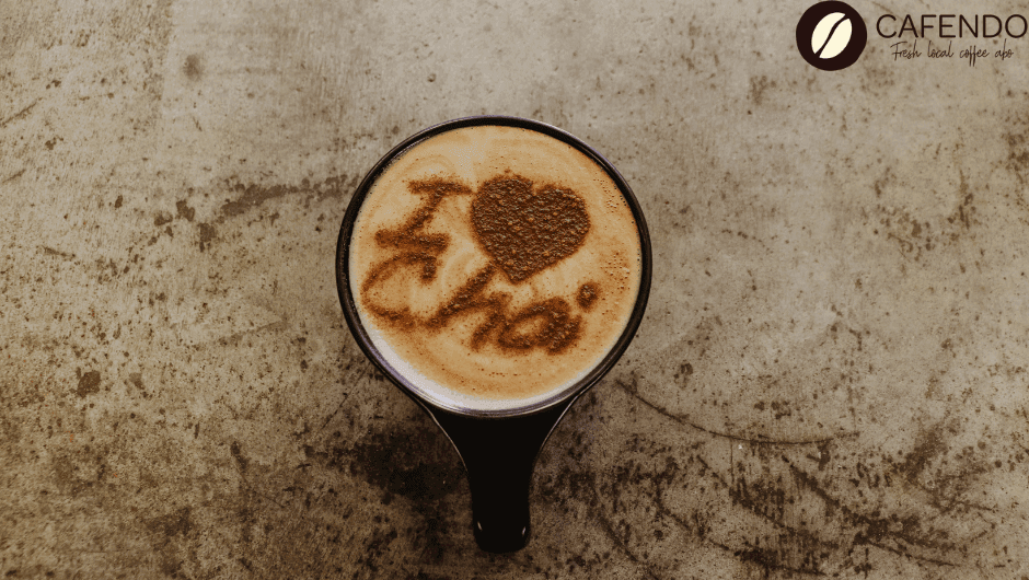 Frio Chai Latte