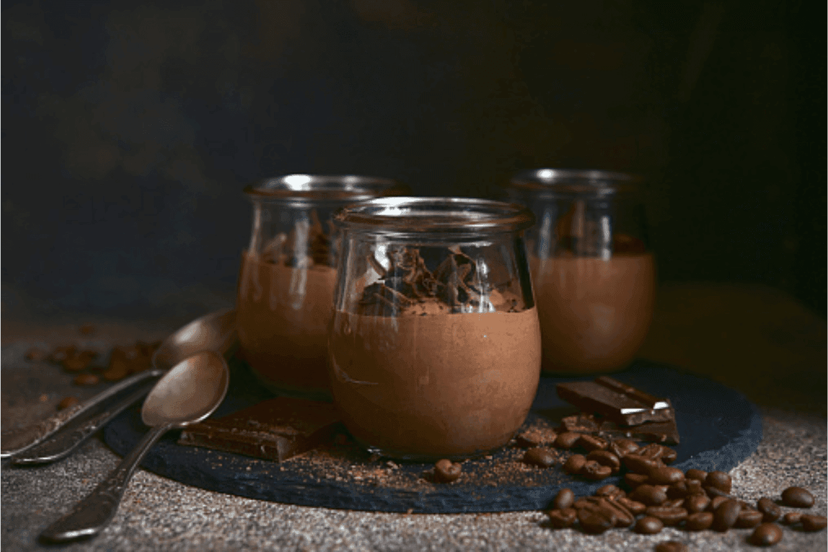 Coffee and dessert: Panna coffee