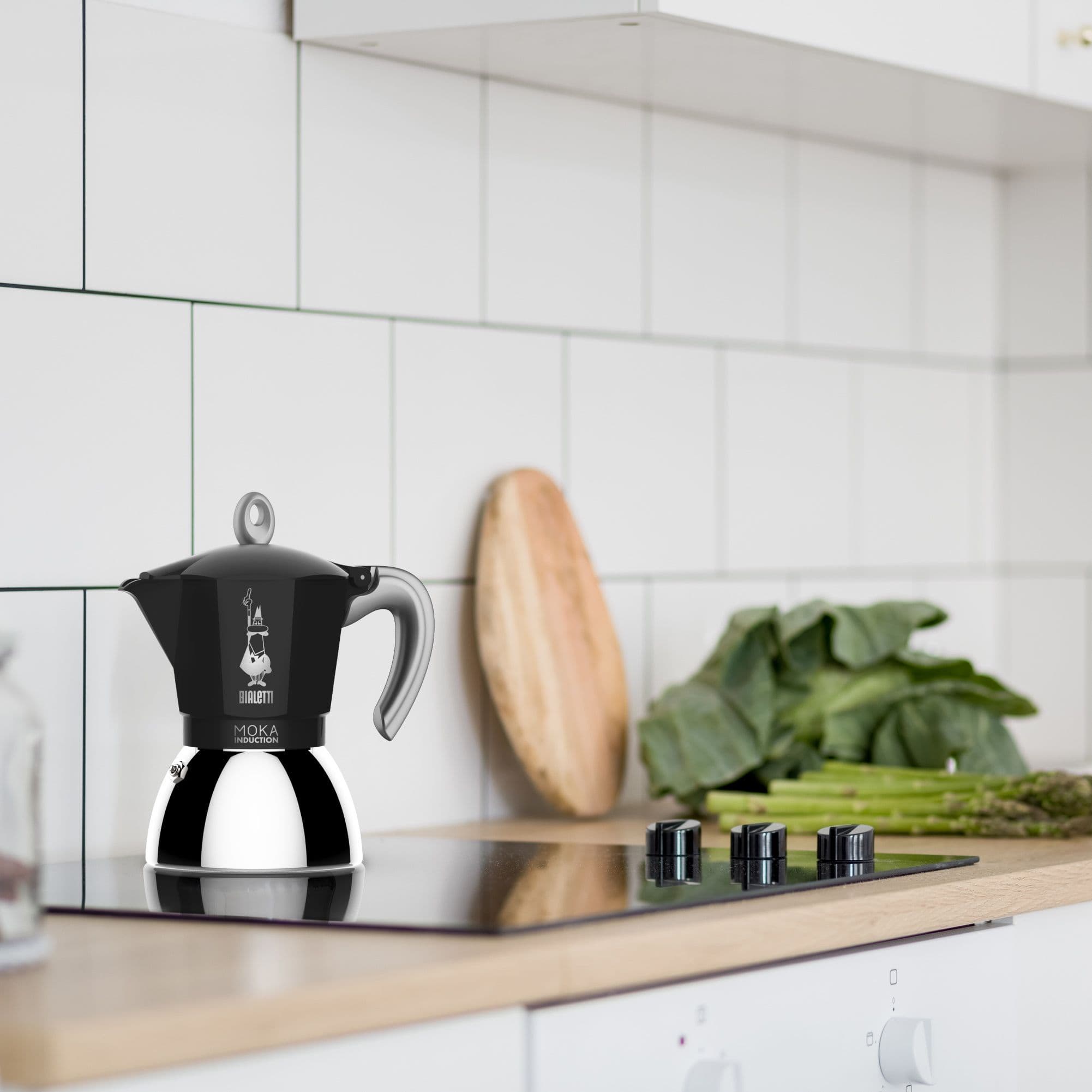 Bialetti - Moka induction black for 4 cups 3