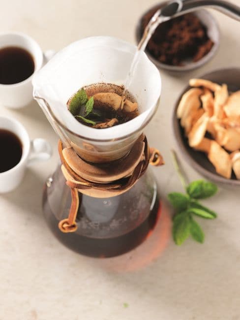 BOOK COFFEE WORLDS BREWING METHODS AND RECIPES 3